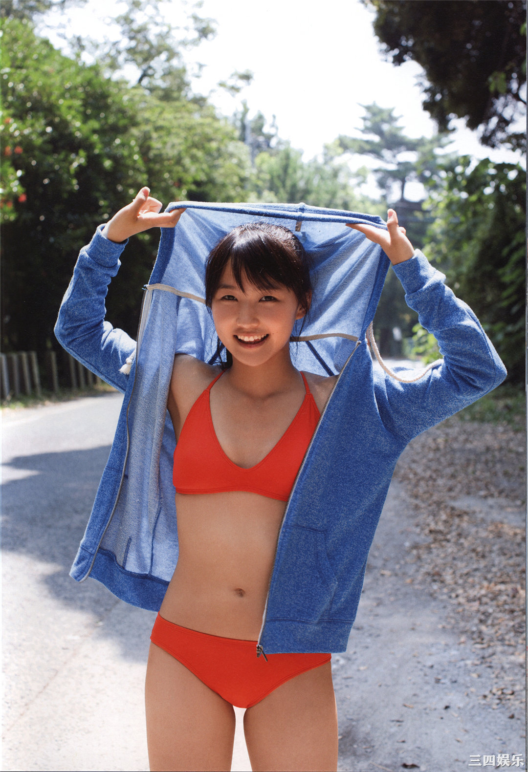 鞘师里保3rd写真集《太陽》高清全本