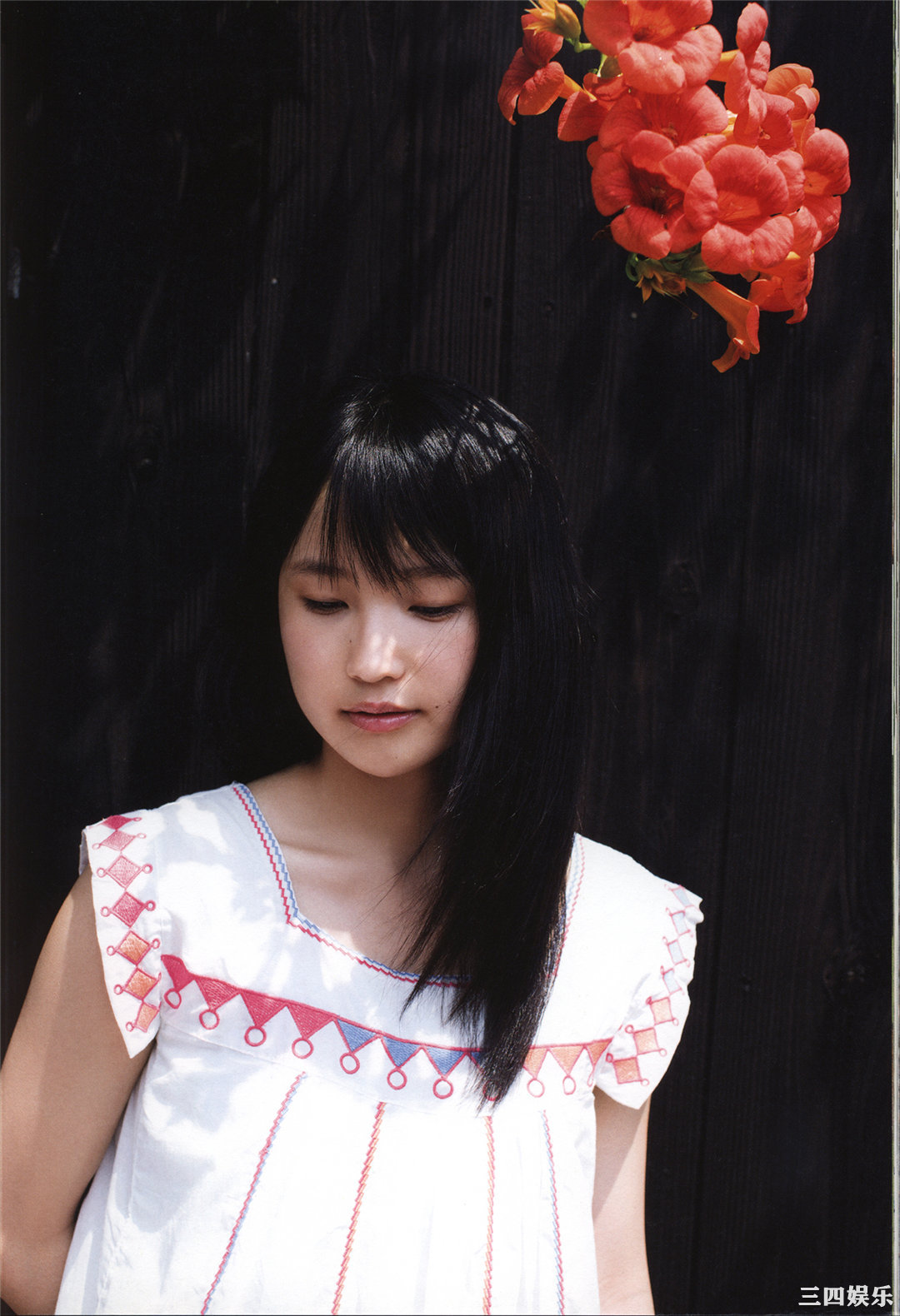 鞘师里保3rd写真集《太陽》高清全本