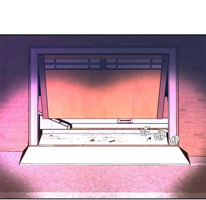 被抛弃的男人/男孩没人爱