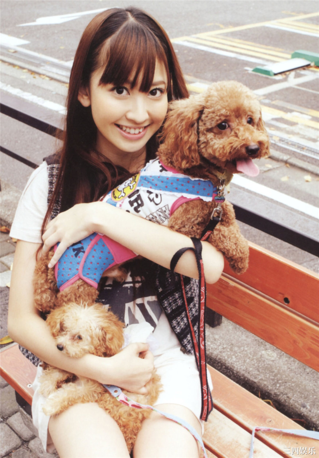 小嶋阳菜写真集《First Photobook》高清全本