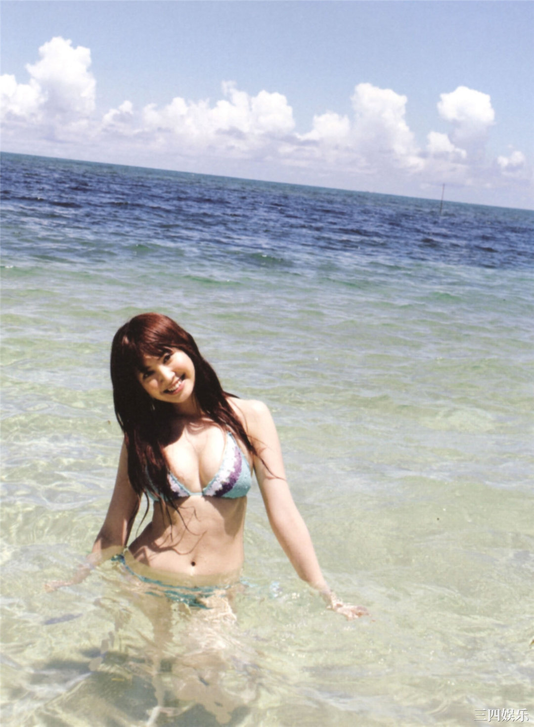 小嶋阳菜写真集《First Photobook》高清全本