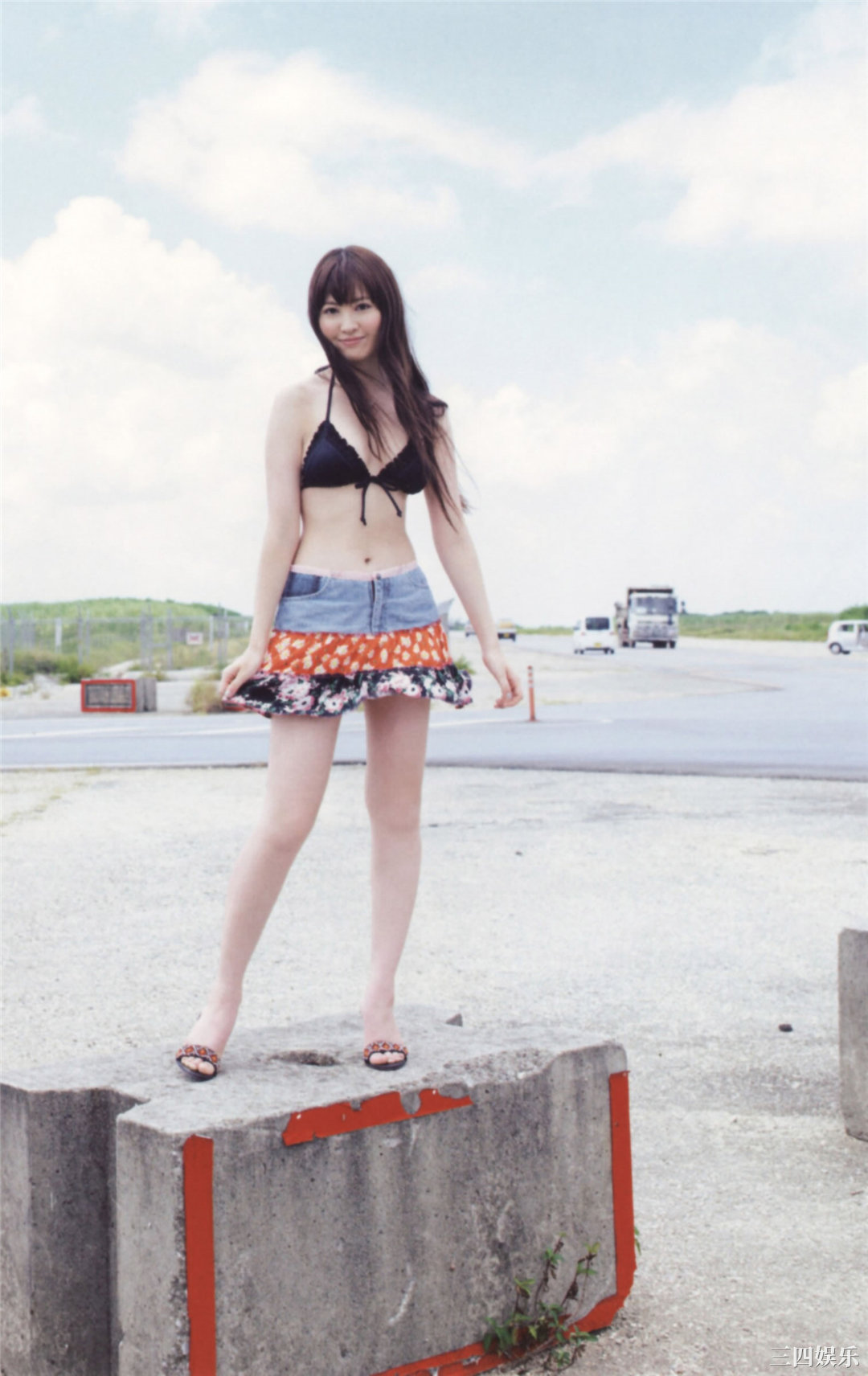 小嶋阳菜写真集《First Photobook》高清全本