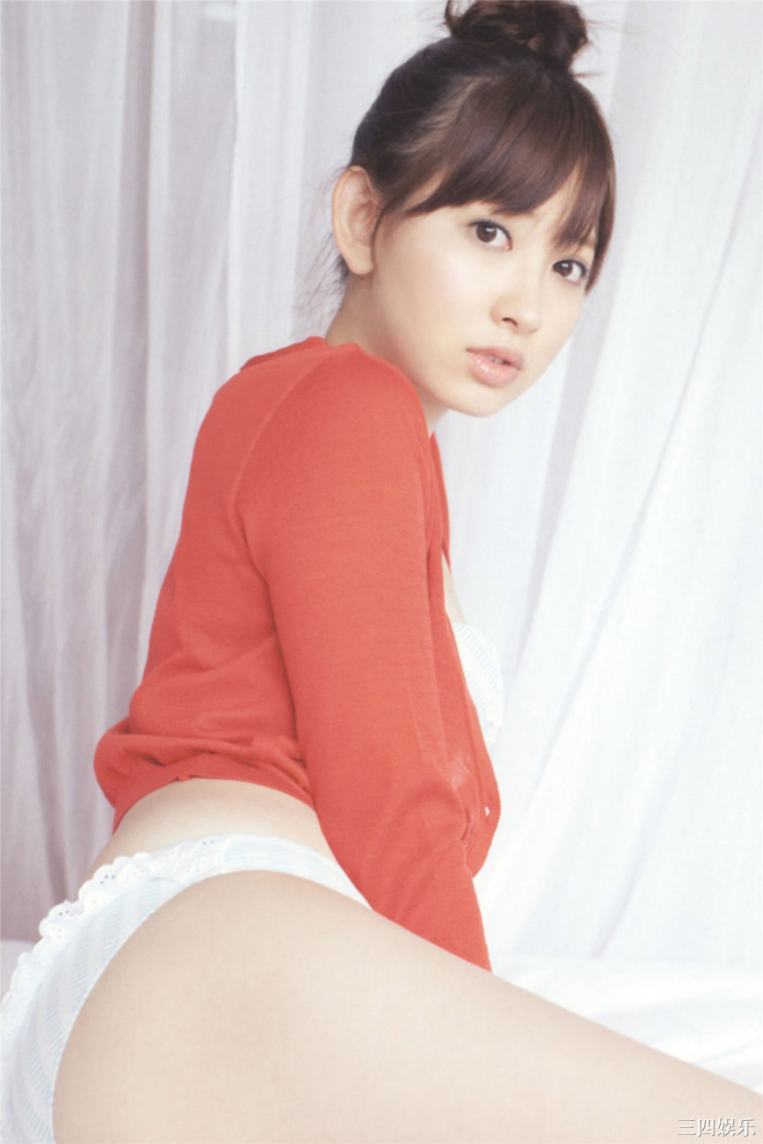 小嶋阳菜写真集《First Photobook》高清全本