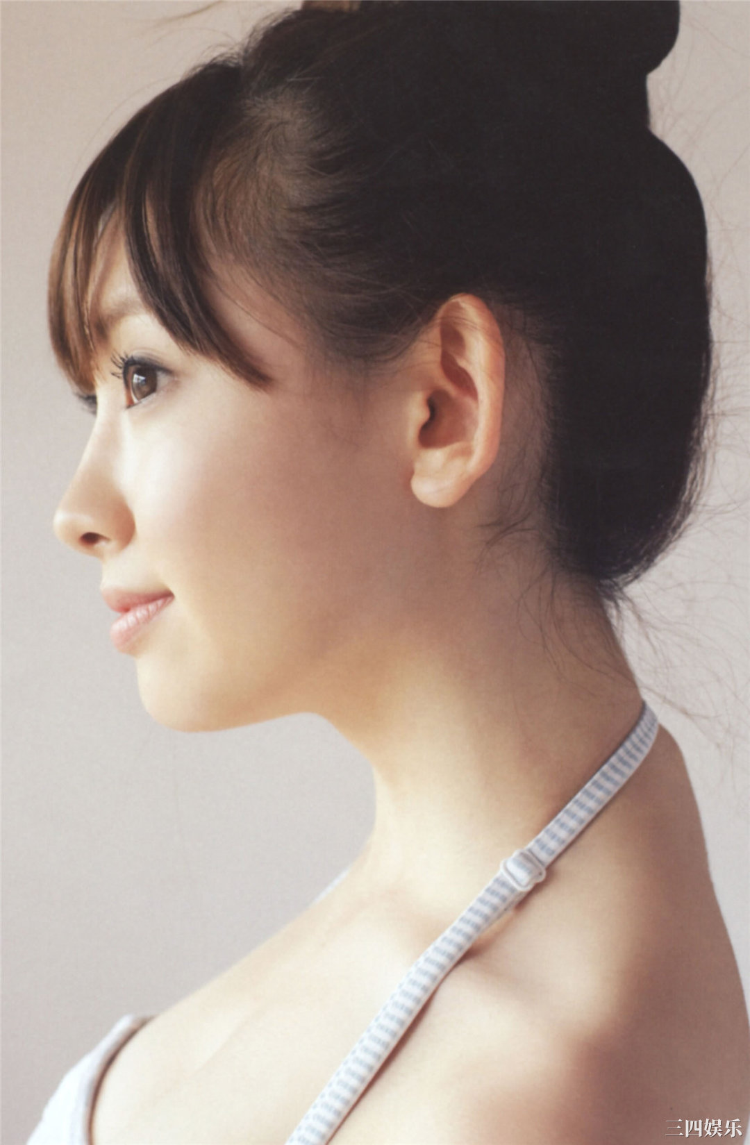 小嶋阳菜写真集《First Photobook》高清全本