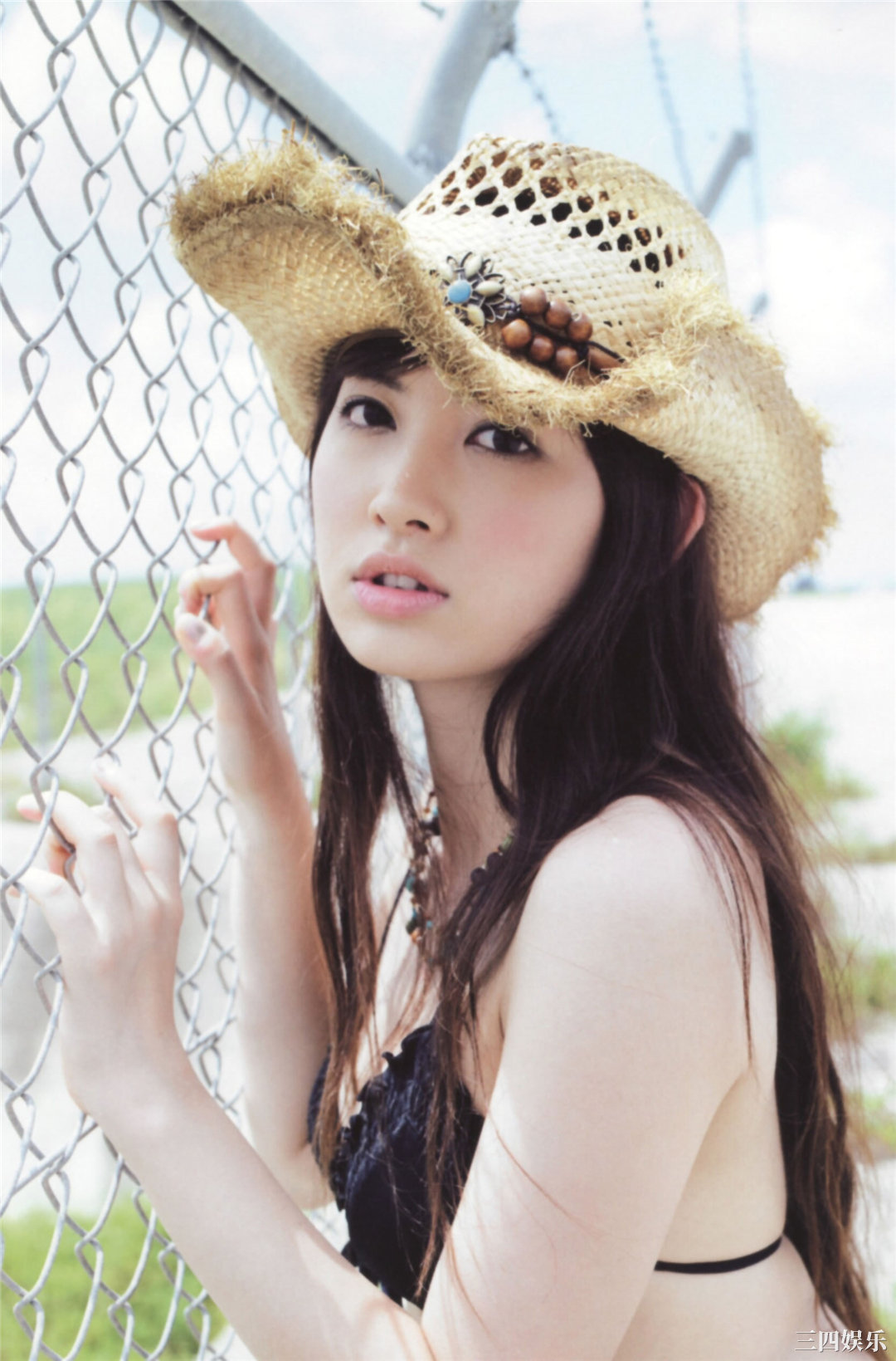 小嶋阳菜写真集《First Photobook》高清全本