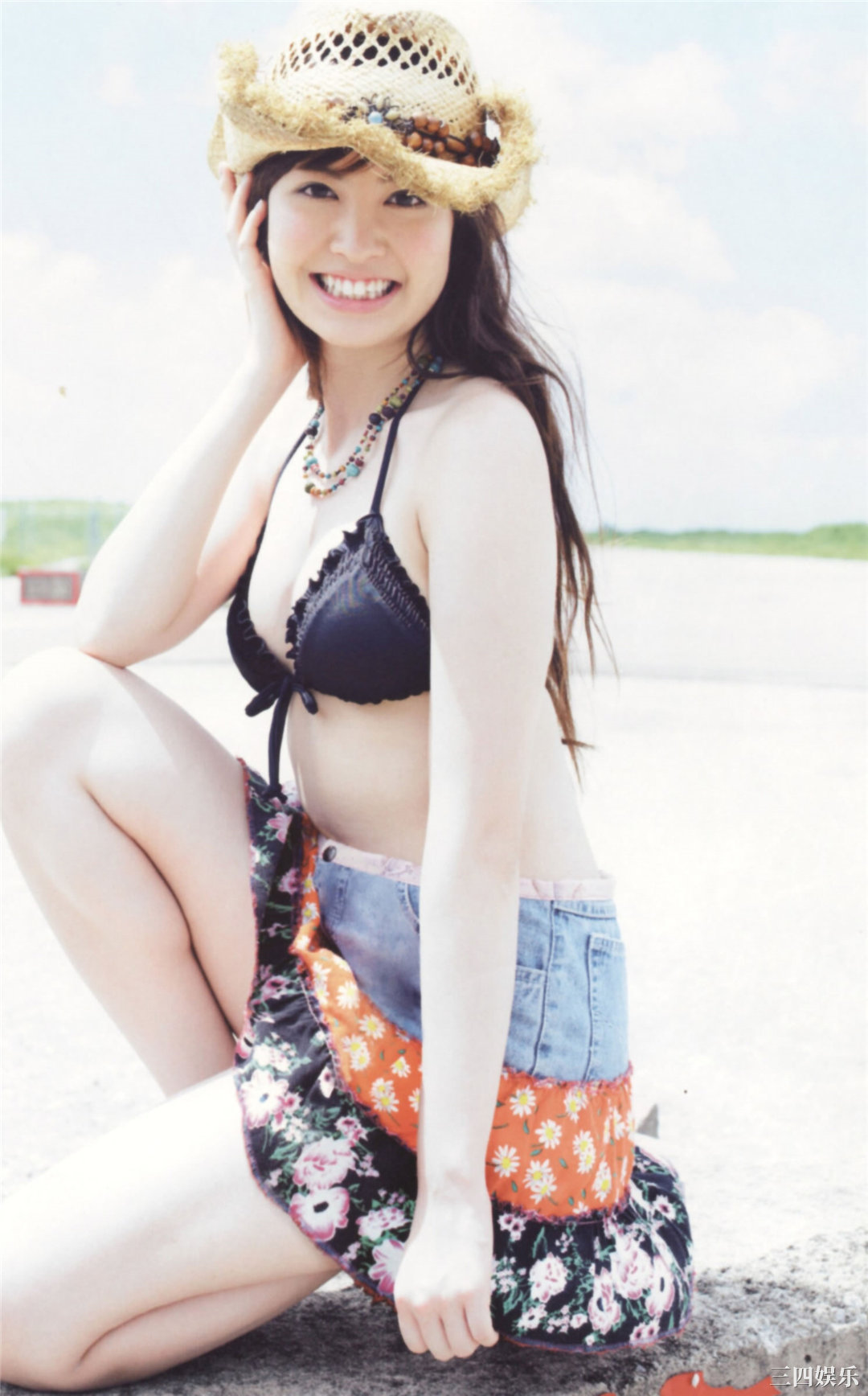 小嶋阳菜写真集《First Photobook》高清全本