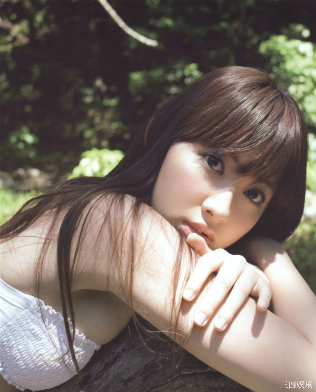 小嶋阳菜写真集《First Photobook》高清全本