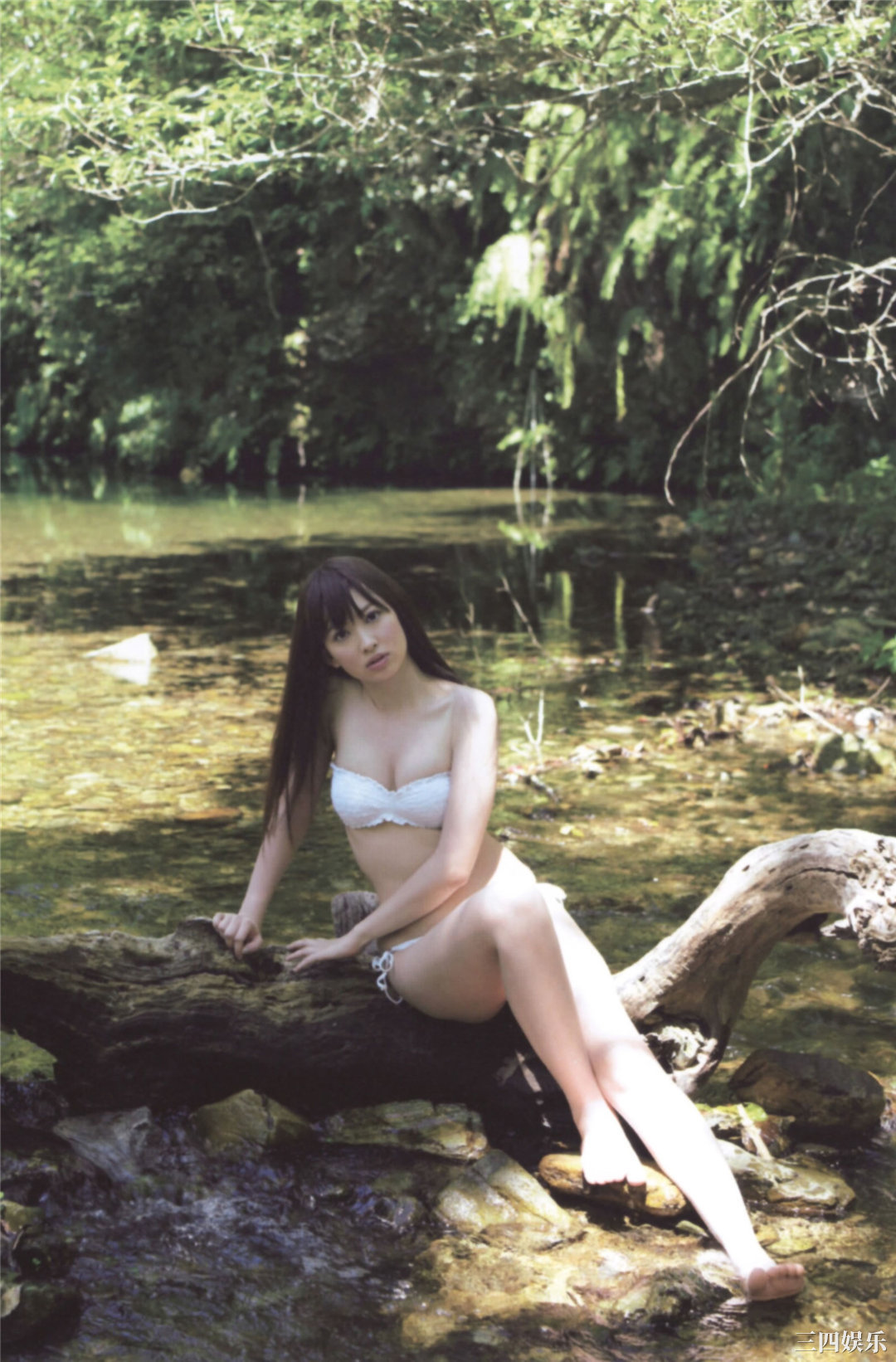 小嶋阳菜写真集《First Photobook》高清全本