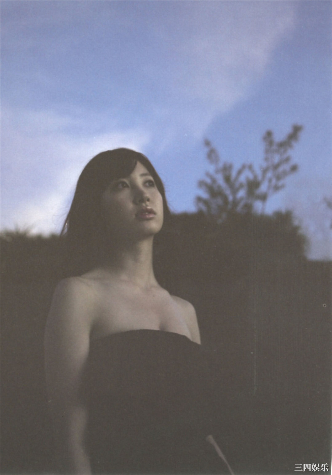 小嶋阳菜写真集《First Photobook》高清全本