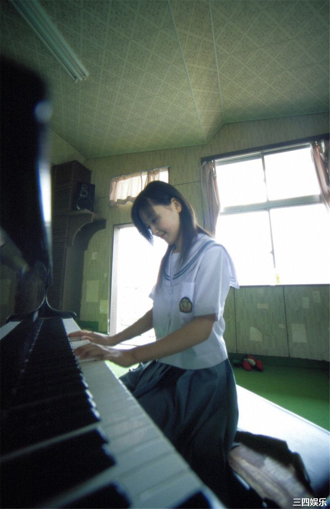 久住小春写真集《久住小春》高清全本