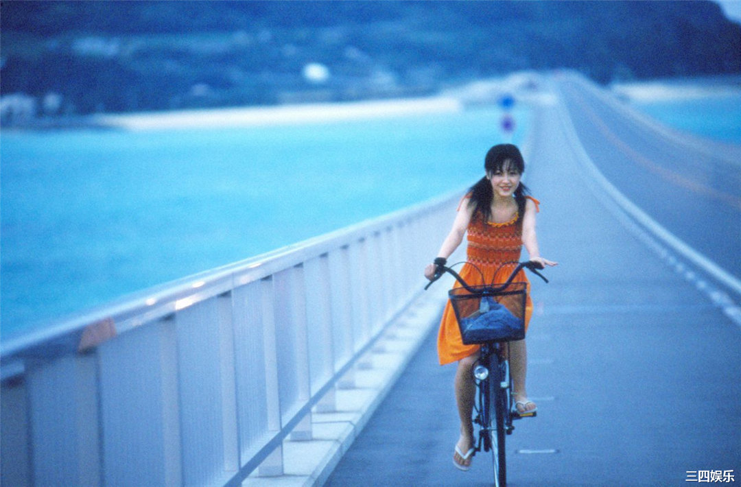 久住小春写真集《久住小春》高清全本