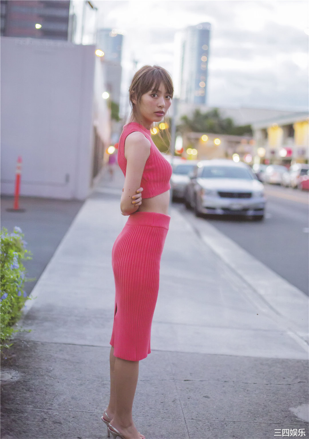 内田理央写真集《だーりおといっしゅうかん》高清全本