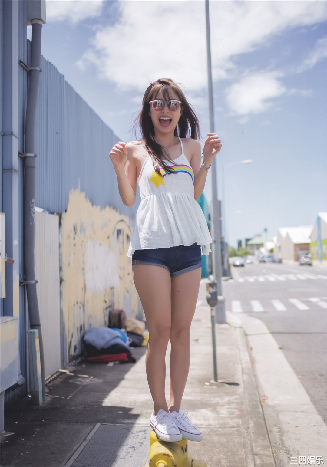 内田理央写真集《だーりおといっしゅうかん》高清全本