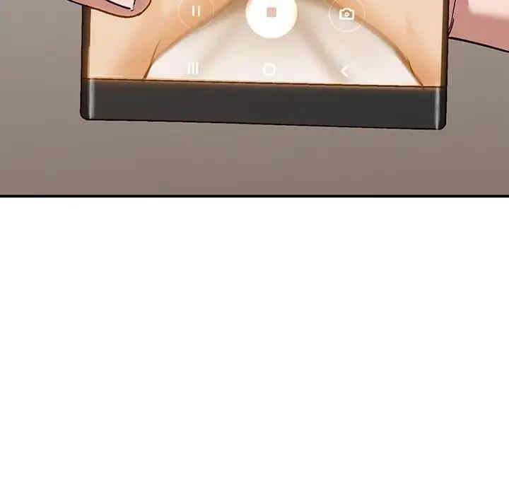 小镇上的女人们/她们的小秘密