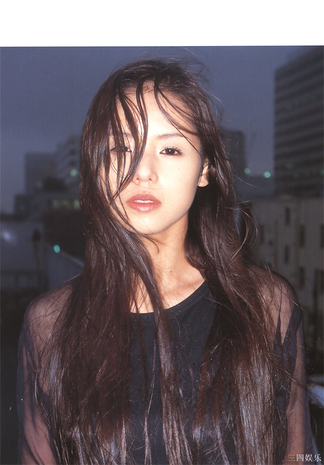 小西真奈美写真集《27》高清全本