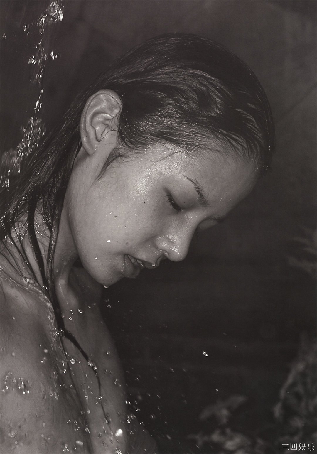 小西真奈美写真集《27》高清全本