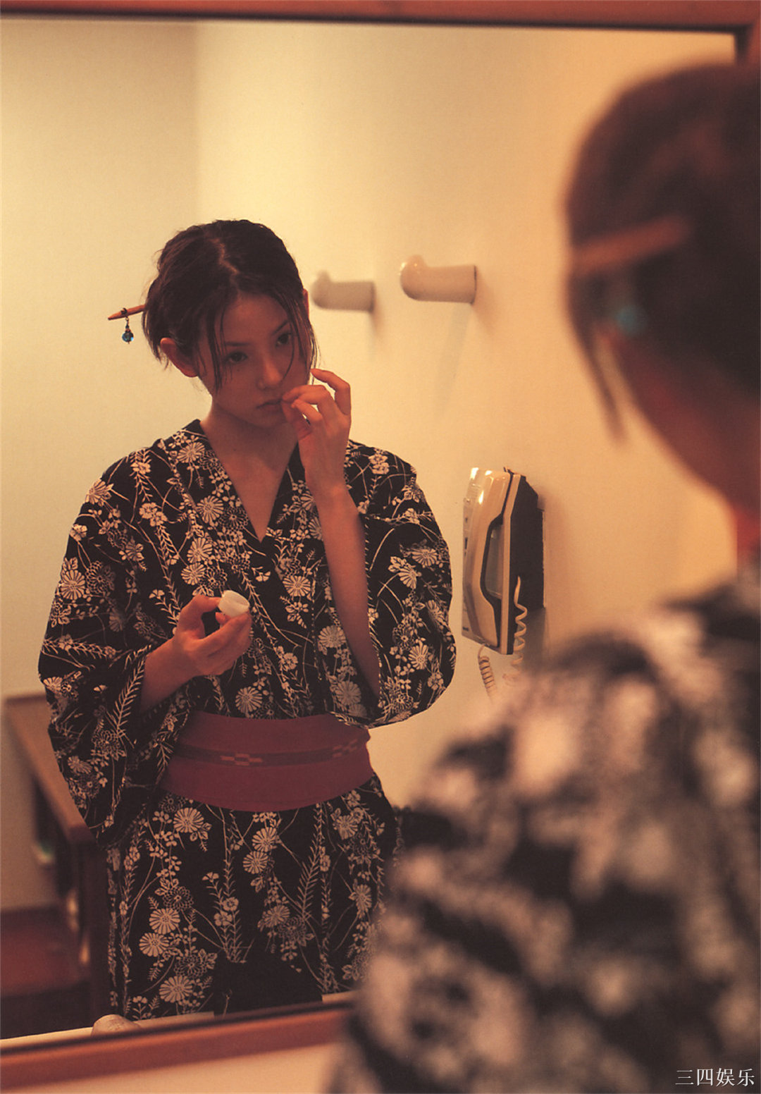 小西真奈美写真集《27》高清全本