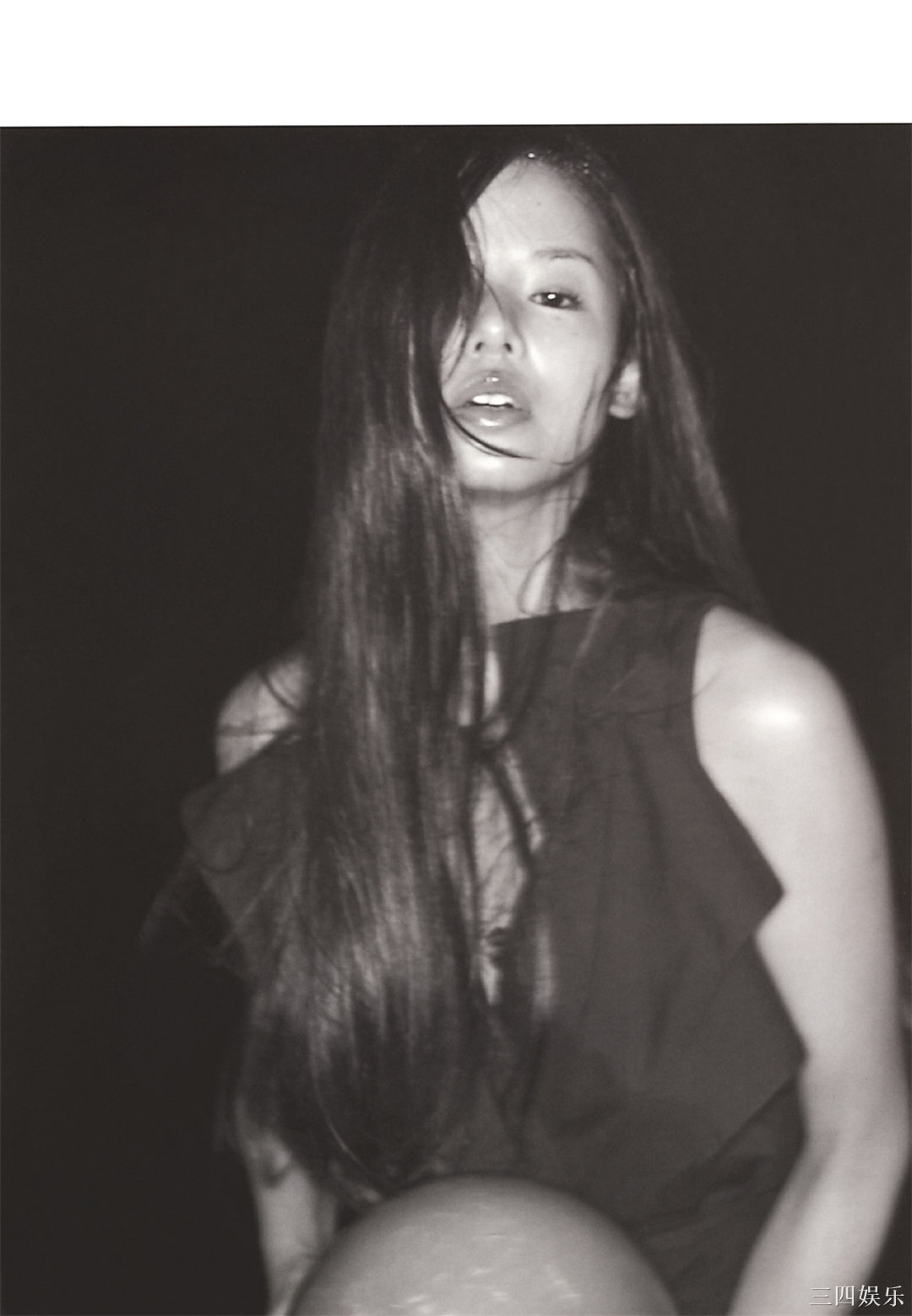 小西真奈美写真集《27》高清全本