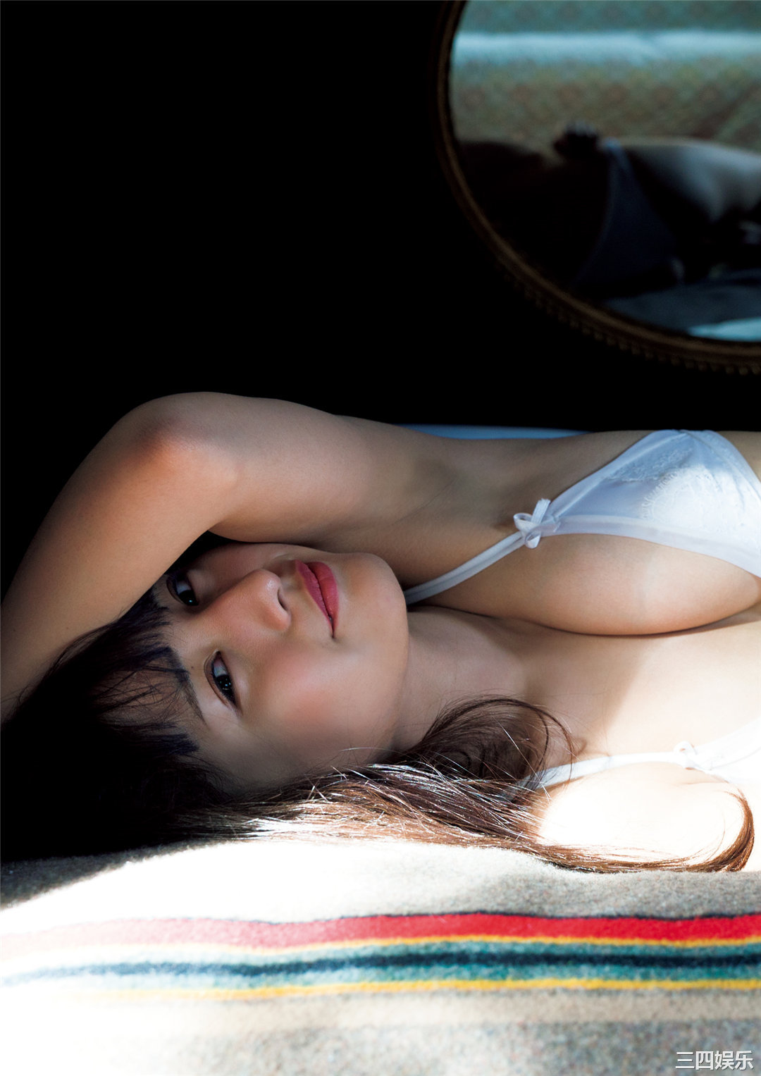 浅川梨奈写真集《NANA》高清全本