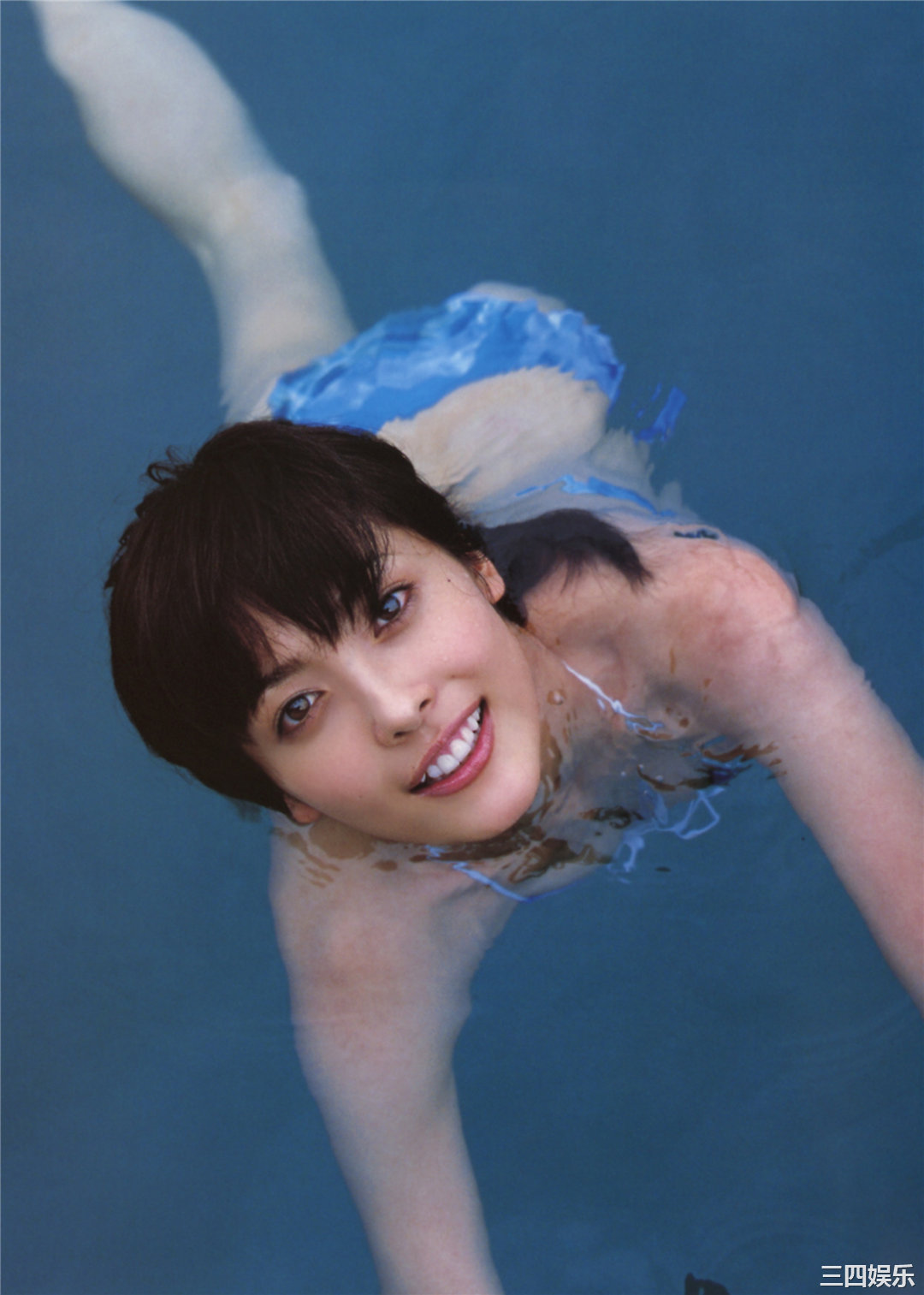 平山绫写真集《はるか》高清全本