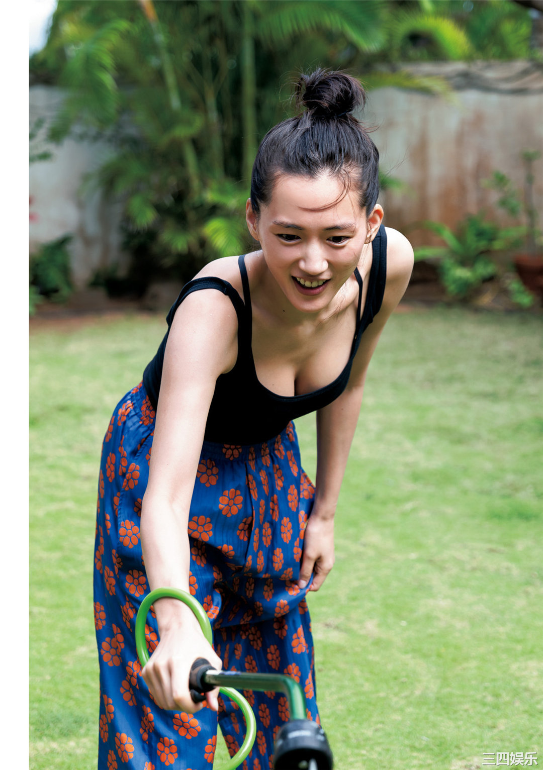 绫濑遥写真集《ハルカノイセカイ 02》高清全本