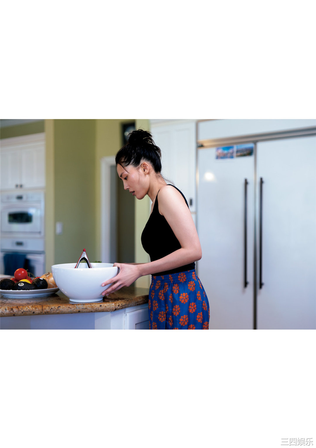 绫濑遥写真集《ハルカノイセカイ 02》高清全本