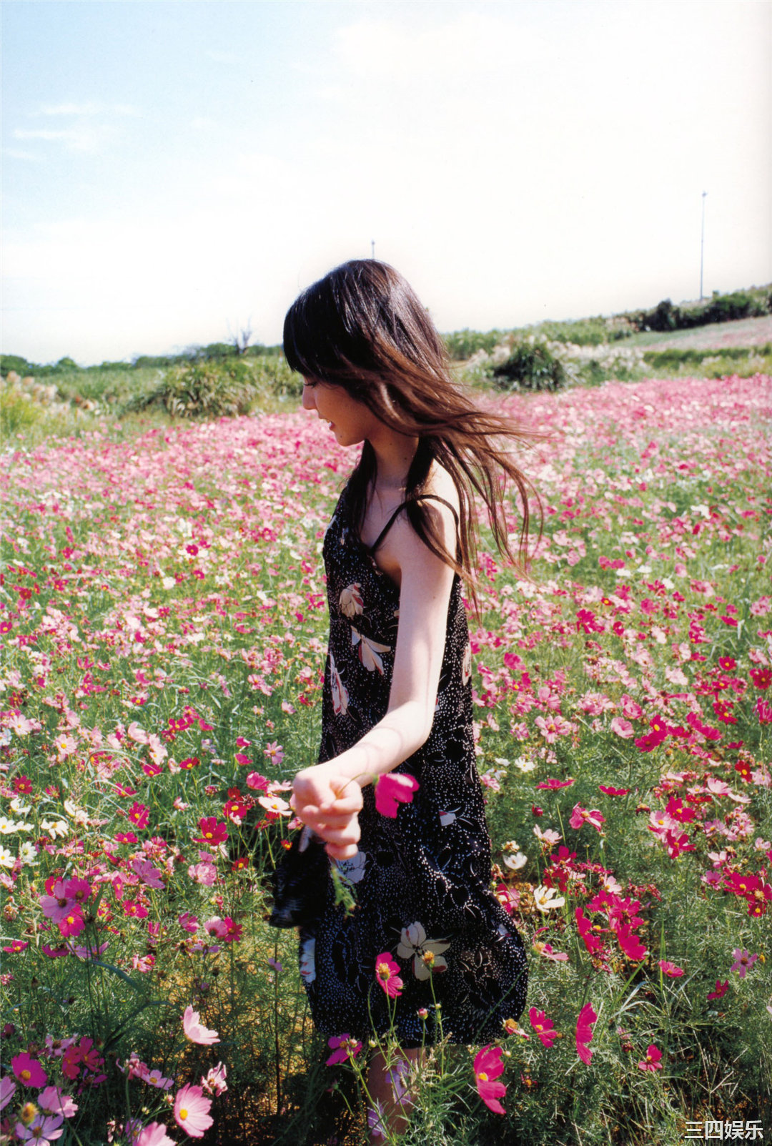 道重沙由美写真集《憧憬》高清全本