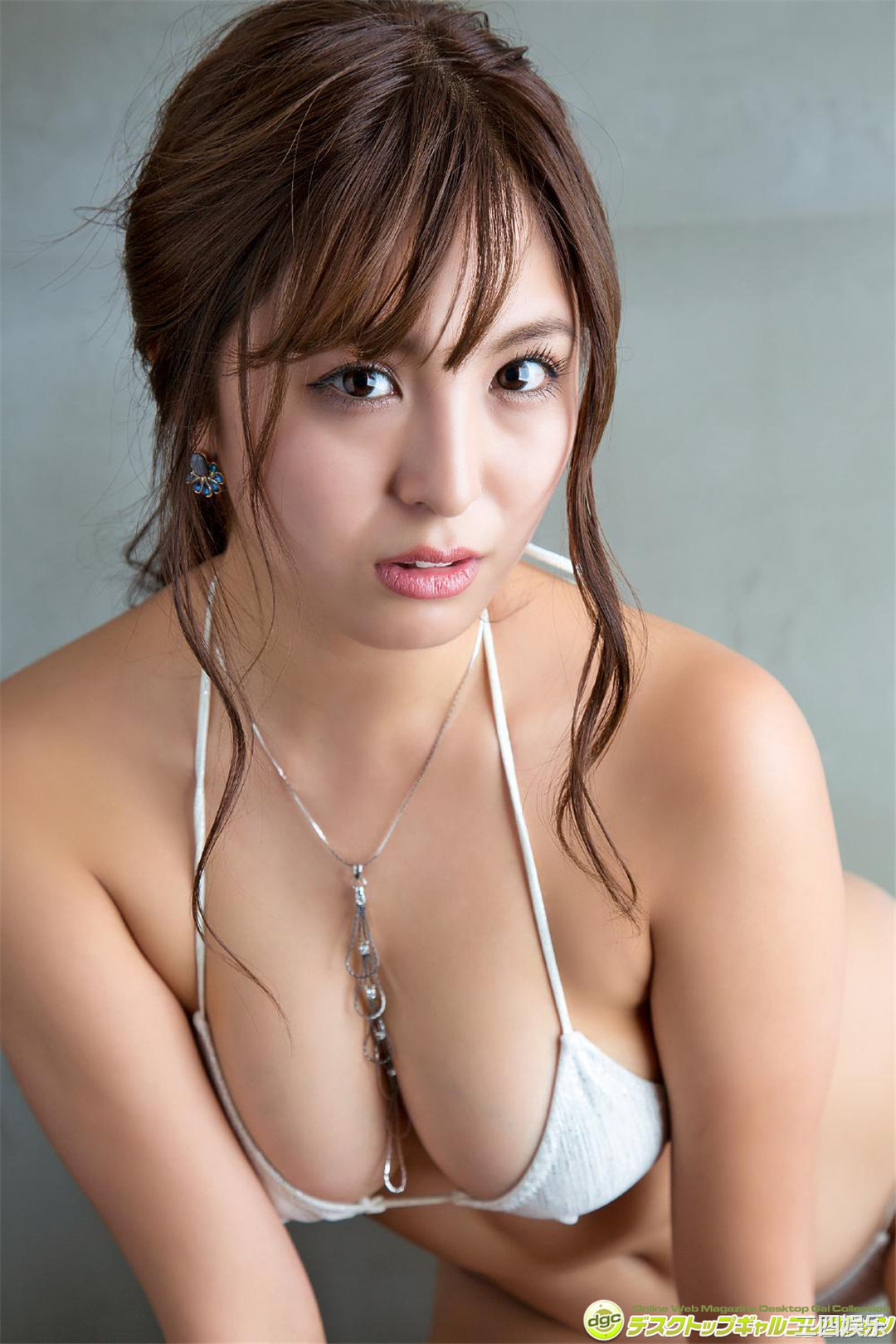 柳伊吕波写真集《Iroha Yanagi 柳いろは》高清全本