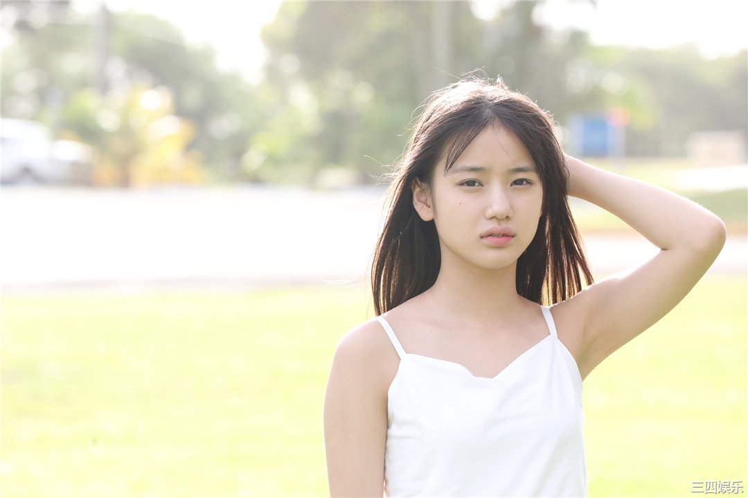 横山玲奈写真集《 Hello! Project Digital Books Vol.187 》高清全本