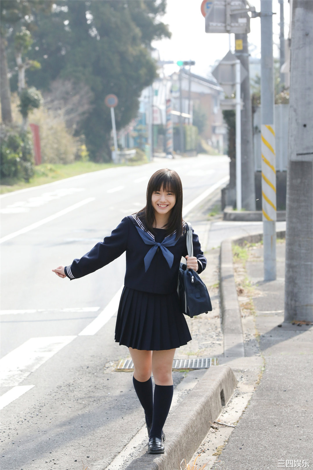 横山玲奈写真集《 Hello! Project Digital Books Vol.187 》高清全本