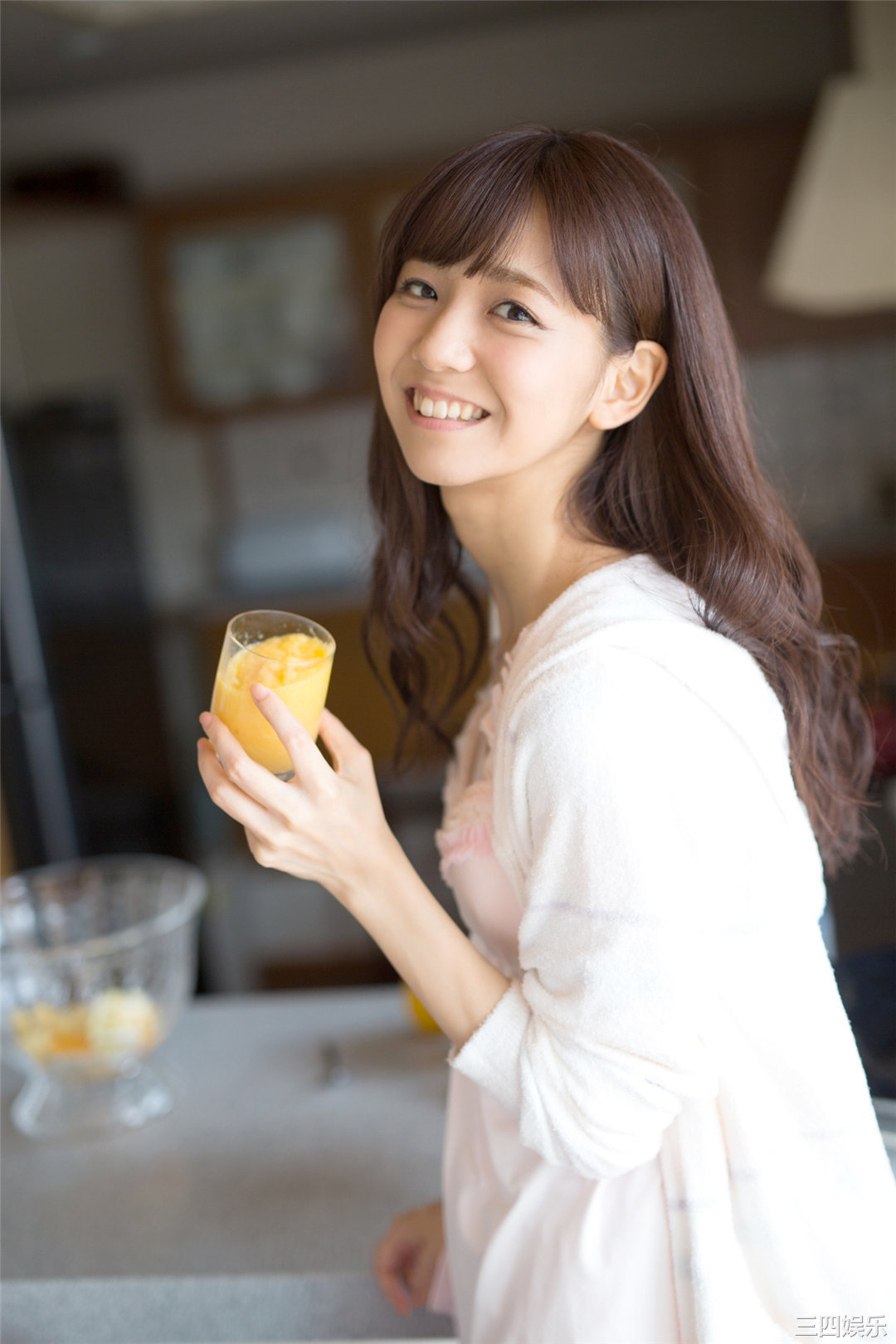 宫崎由加写真集《Hello! Project Digital Books Vol.158 》高清全本