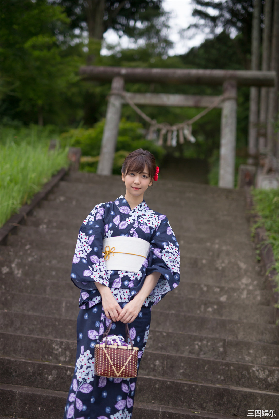 宫崎由加写真集《Hello! Project Digital Books Vol.158 》高清全本