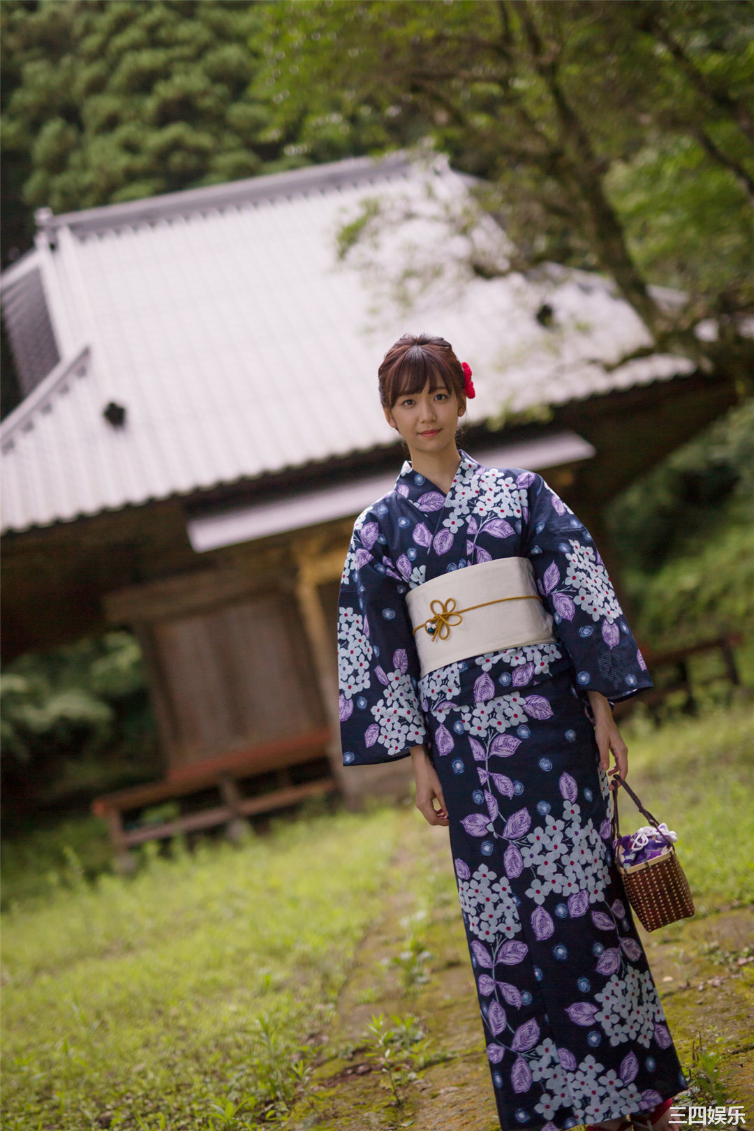 宫崎由加写真集《Hello! Project Digital Books Vol.158 》高清全本