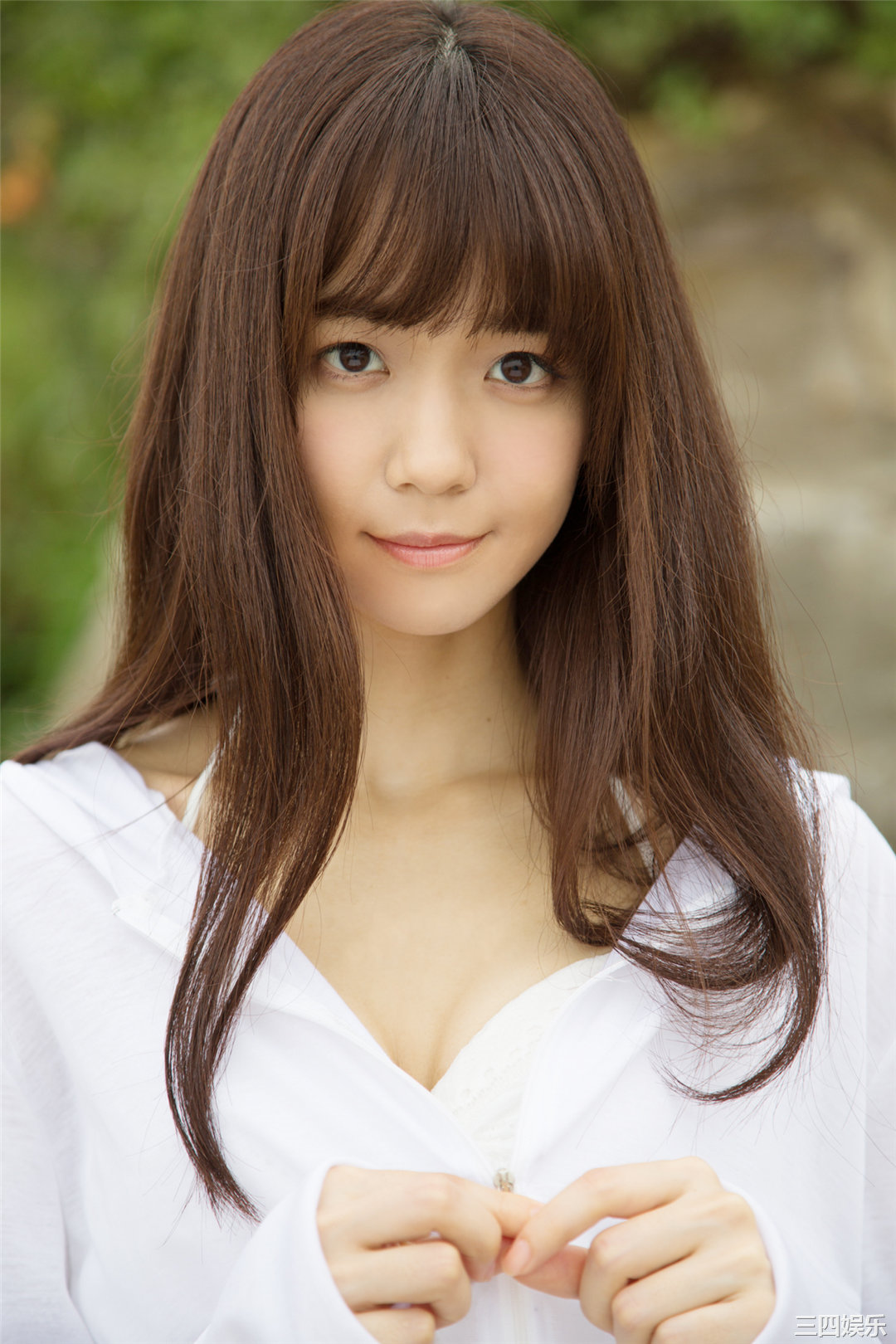 宫崎由加写真集《Hello! Project Digital Books Vol.158 》高清全本