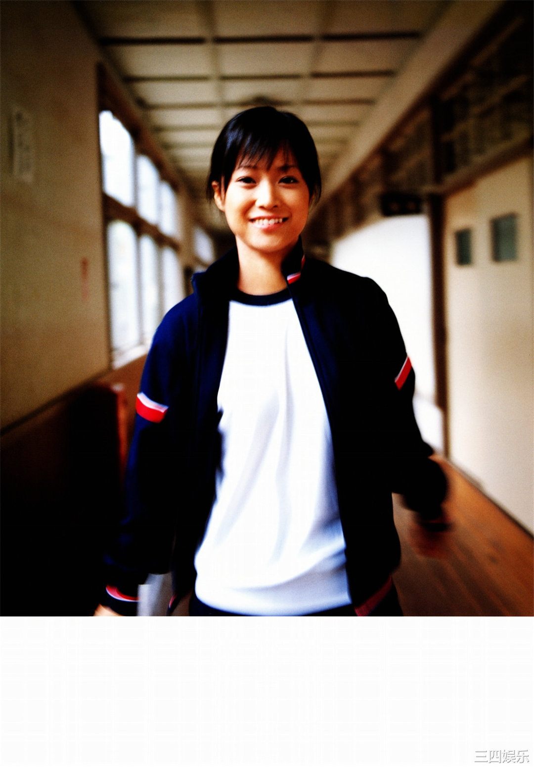 龟井绘里写真集《亀井絵里》高清全本