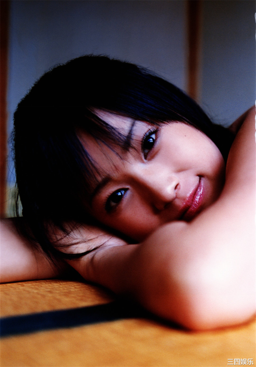 龟井绘里写真集《亀井絵里》高清全本