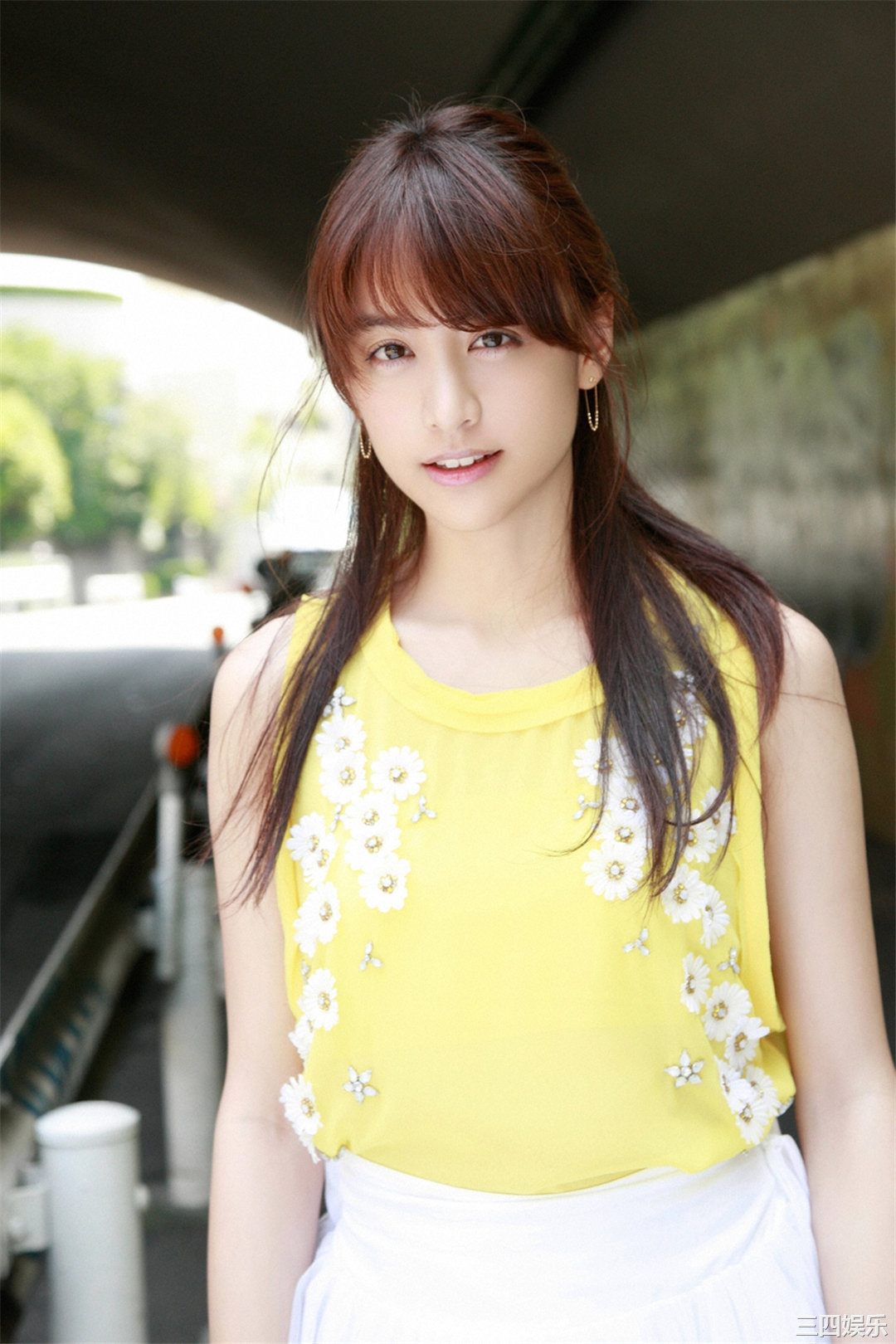 山本美月写真集《[Ys Web] 2015年9月号 Vol.666 》高清全本