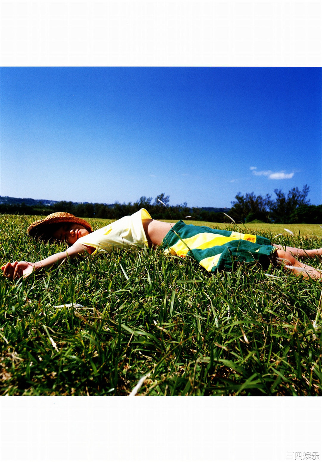 龟井绘里写真集《亀井絵里》高清全本