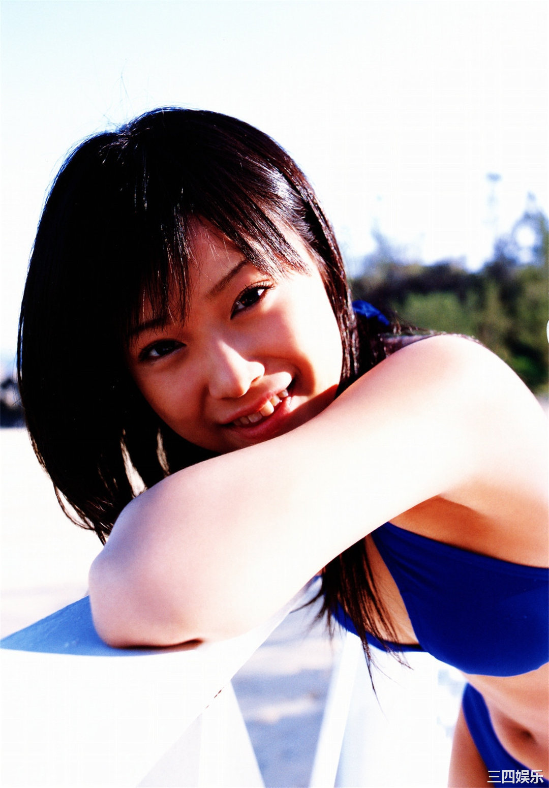 龟井绘里写真集《亀井絵里》高清全本