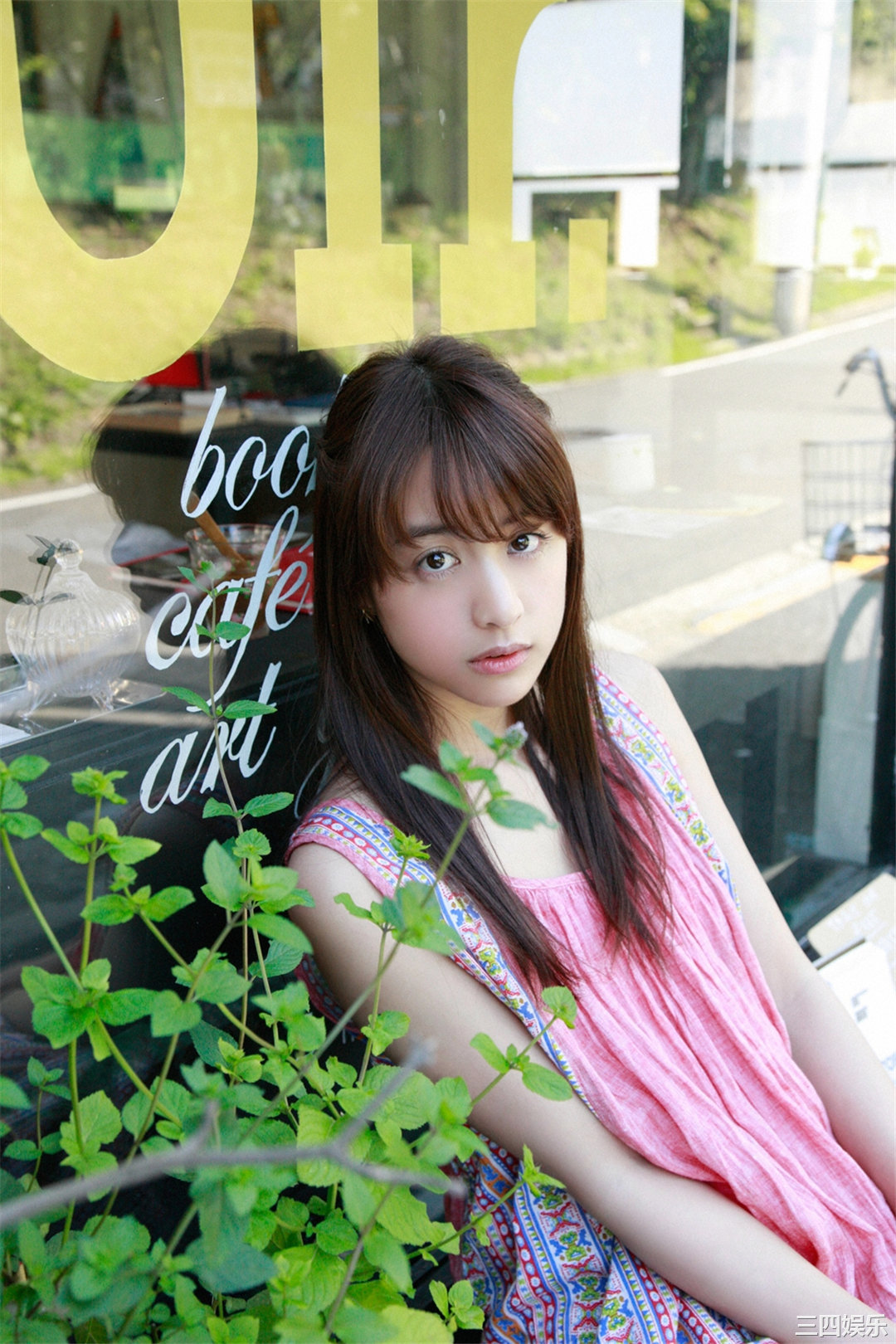 山本美月写真集《[Ys Web] 2015年9月号 Vol.666 》高清全本