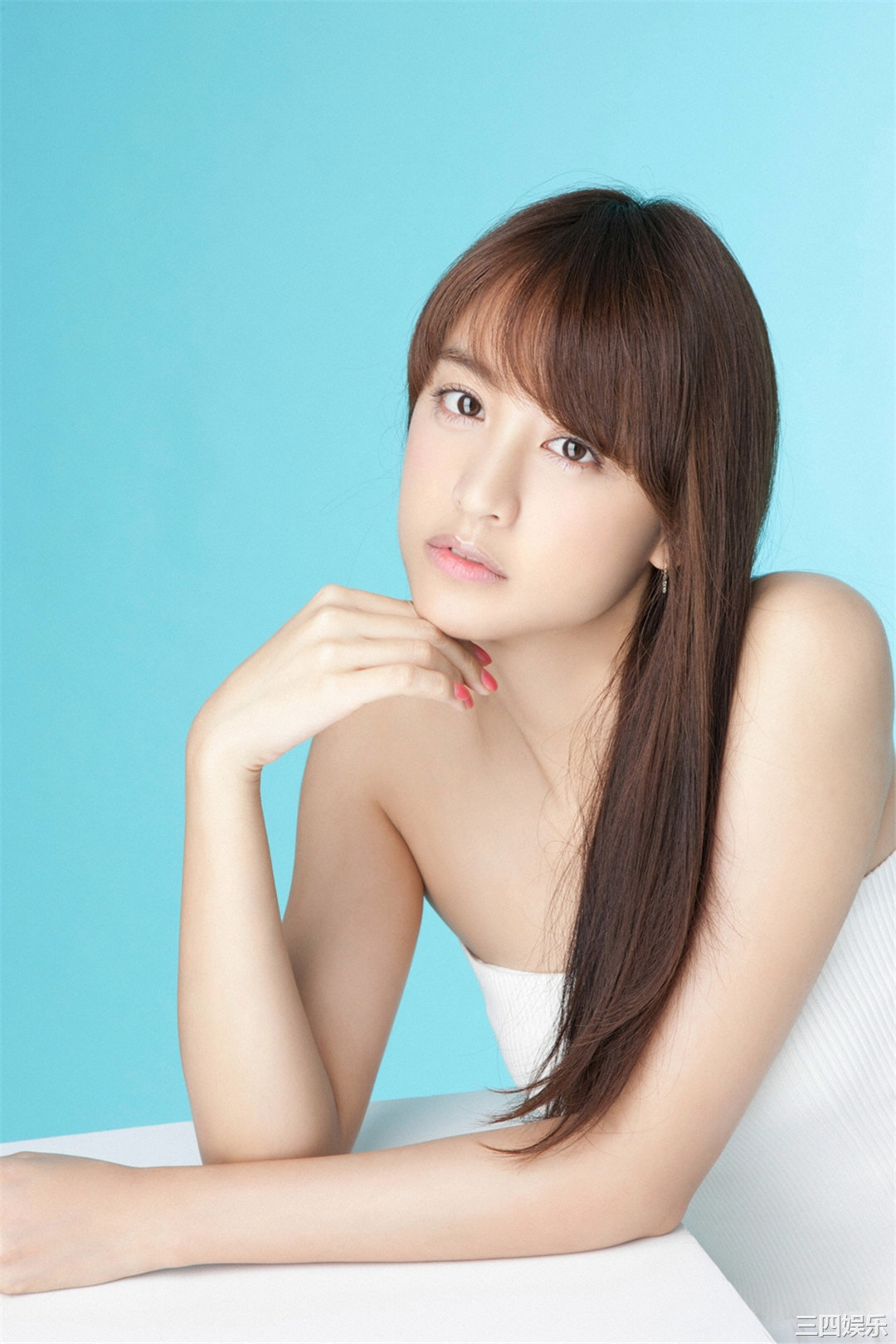山本美月写真集《[Ys Web] 2015年9月号 Vol.666 》高清全本