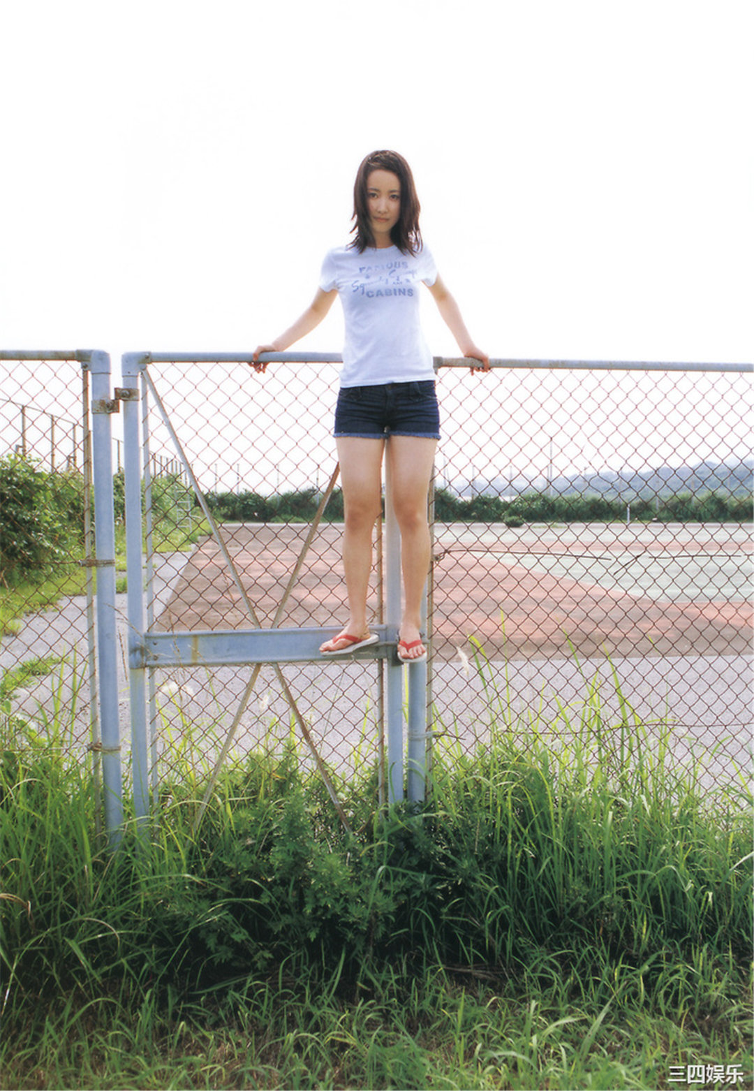 黑川智花写真集《As Tears Go By》高清全本