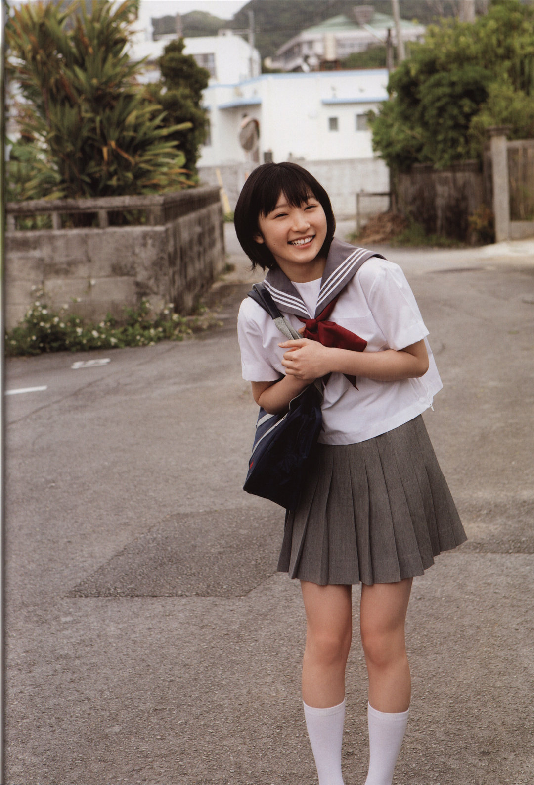 宫本佳林1ST写真集《佳林》高清全本