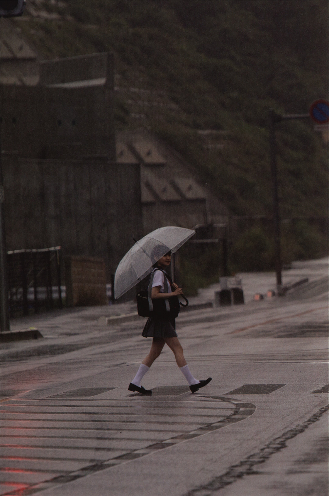 宫本佳林1ST写真集《佳林》高清全本