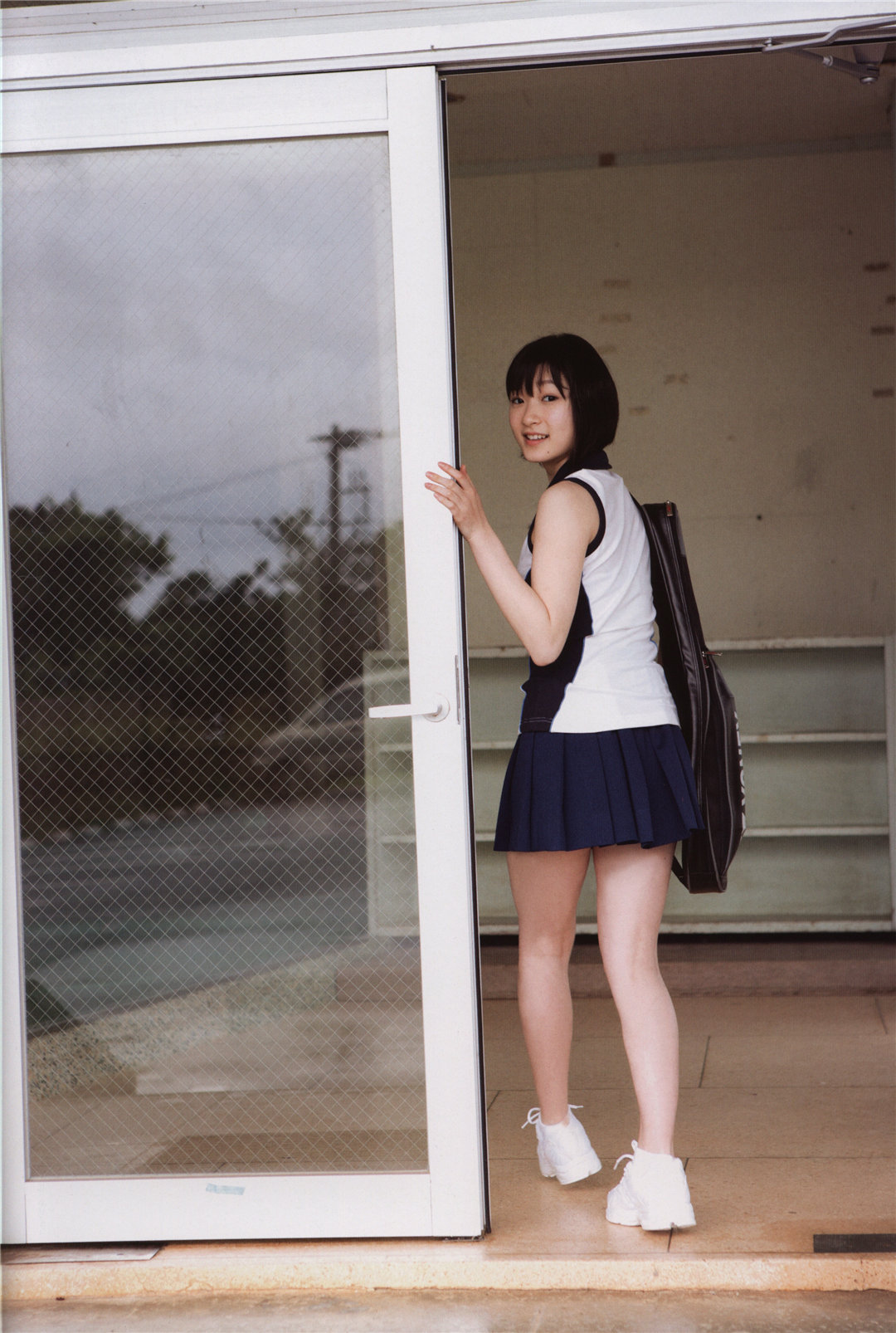 宫本佳林1ST写真集《佳林》高清全本