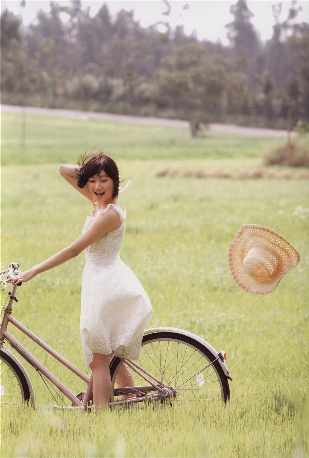 宫本佳林1ST写真集《佳林》高清全本