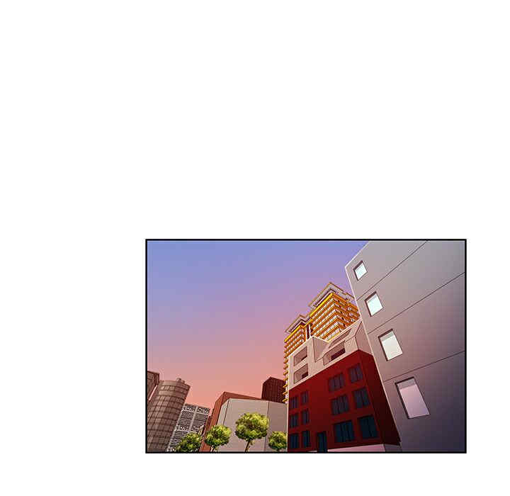 被女神环绕的男人