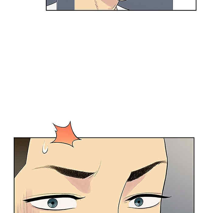 被女神环绕的男人