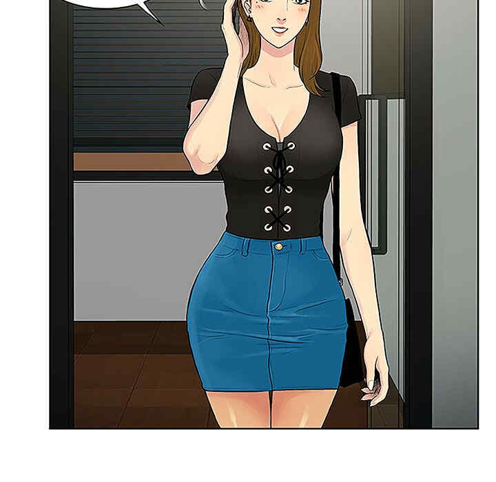 被女神环绕的男人