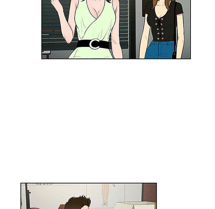 被女神环绕的男人